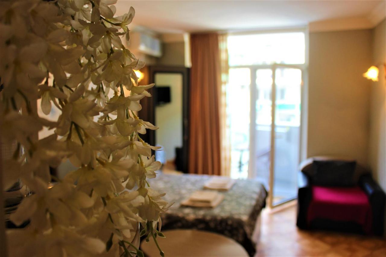 Orbi Lux Apartment Batumi Exterior foto